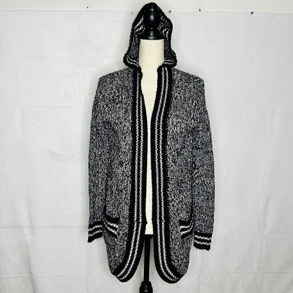 True Craft Sz XS Hooded Open Varsity Cardigan Chunky Knit Sweater Black/White